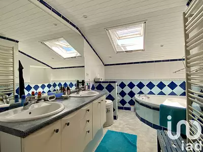 Maison, 346 m²