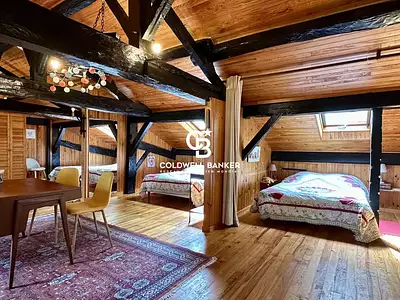 Maison, 250 m²
