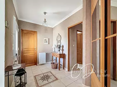 Maison, 166 m²
