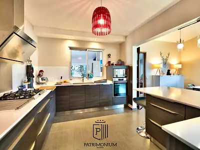 Maison, 155 m²
