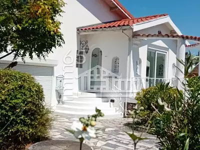 Maison, 96 m²