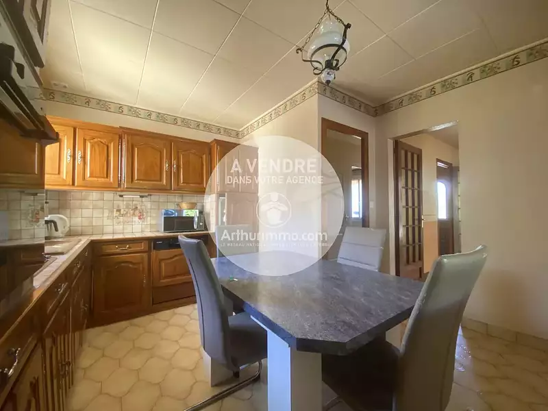 Maison, 145 m²