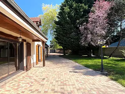 Maison, 335 m²