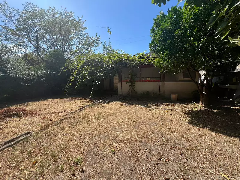 Terrain, 364 m²