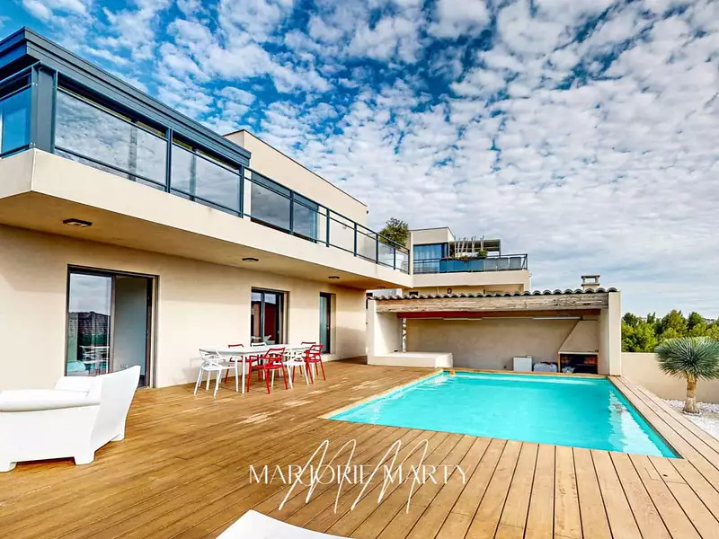 Maison, 160 m²