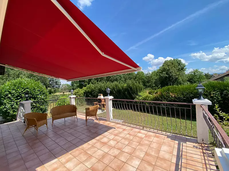 Maison, 162 m²