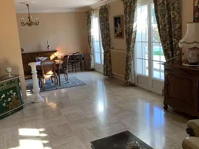 Maison, 260 m²