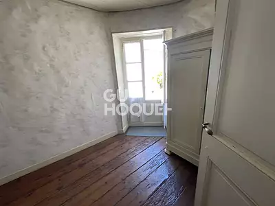 Maison, 235 m²