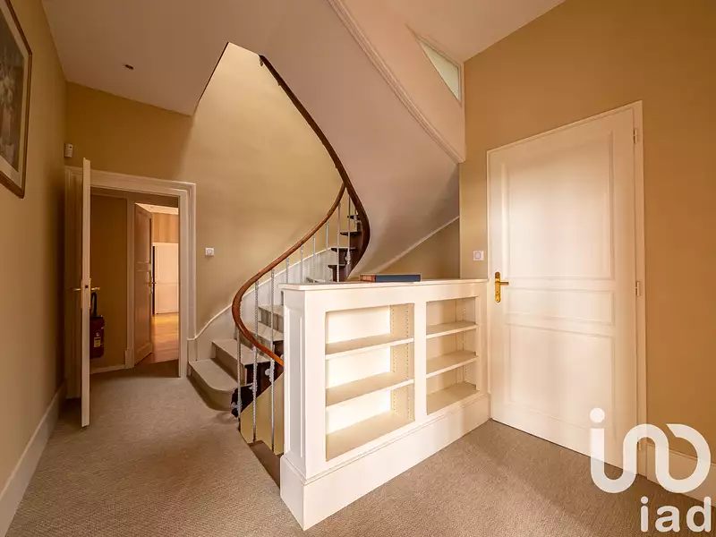 Maison, 350 m²