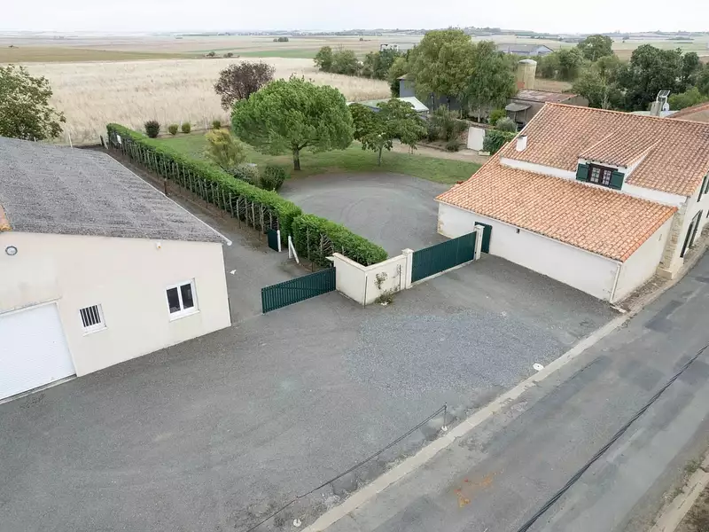Maison, 161 m²