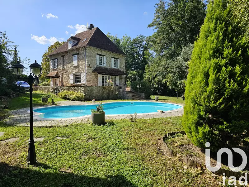 Maison, 274 m²