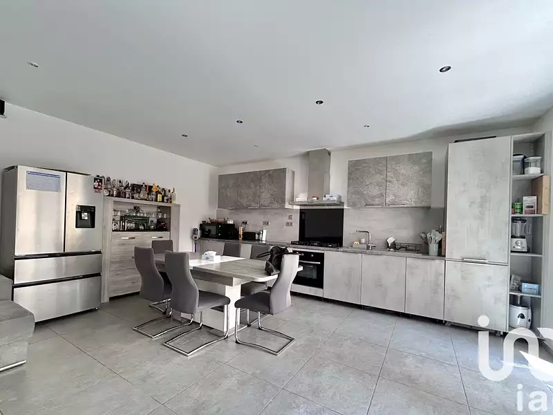 Appartement, 197 m²