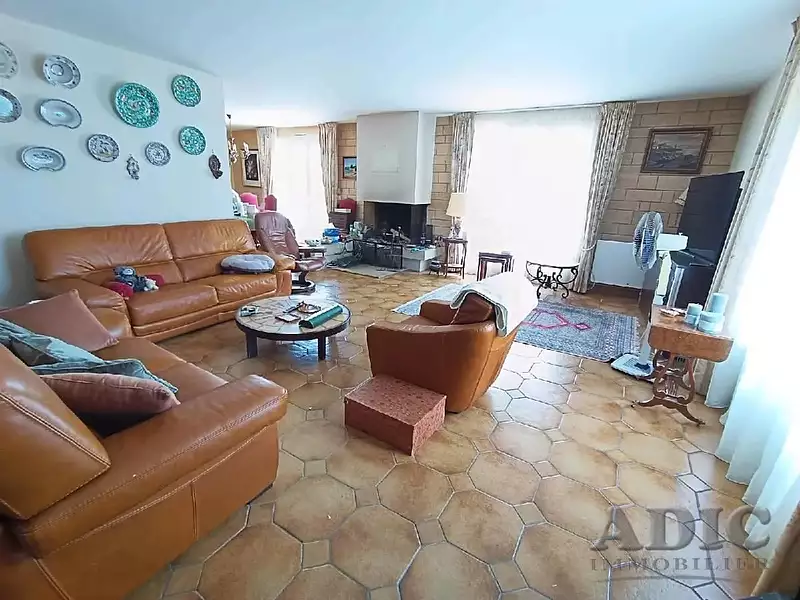 Maison, 144 m²