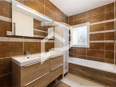 Maison, 144 m²