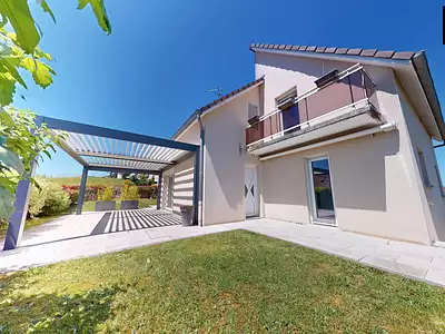 Maison, 215 m²