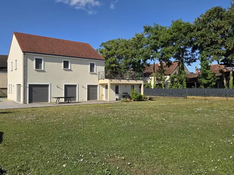 Maison, 164 m²