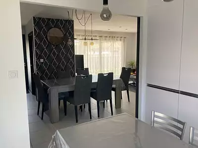Maison, 102 m²