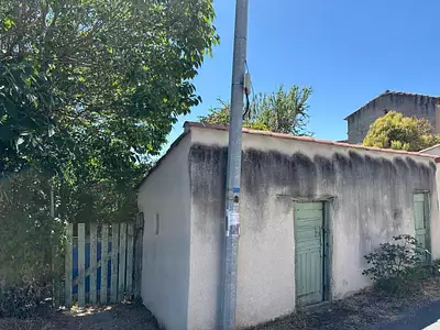 Terrain, 338 m²