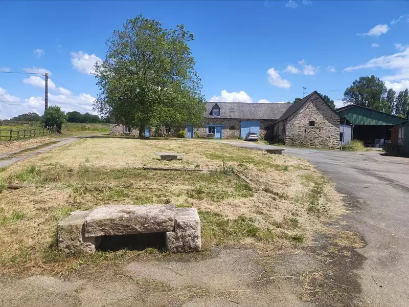 Maison, 240 m²