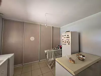 Maison, 243 m²