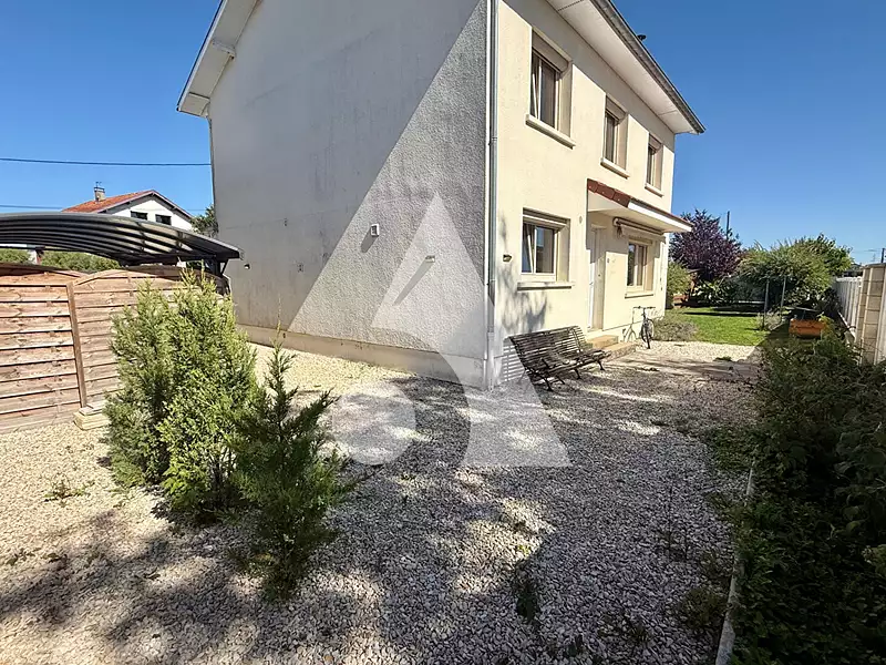 Maison, 128 m²