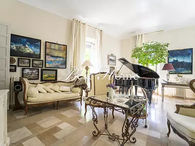 Appartement, 283 m²