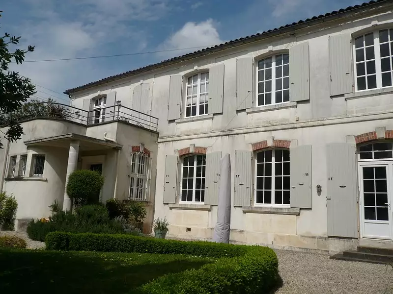 Maison, 185 m²