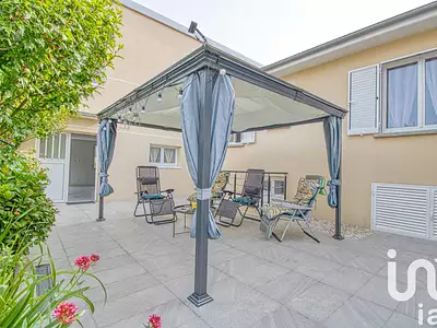 Maison, 89 m²