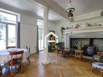 Maison, 537 m²