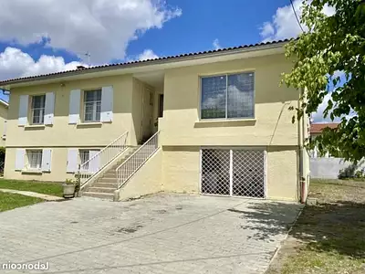 Immeuble, 175 m²