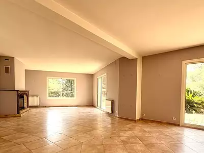 Maison, 210 m²