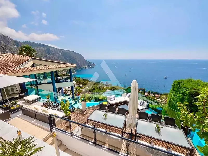 Maison, 475,56 m²