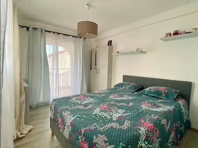 Immeuble, 255 m²