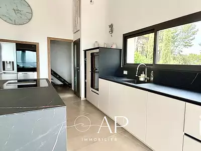 Maison, 182 m²