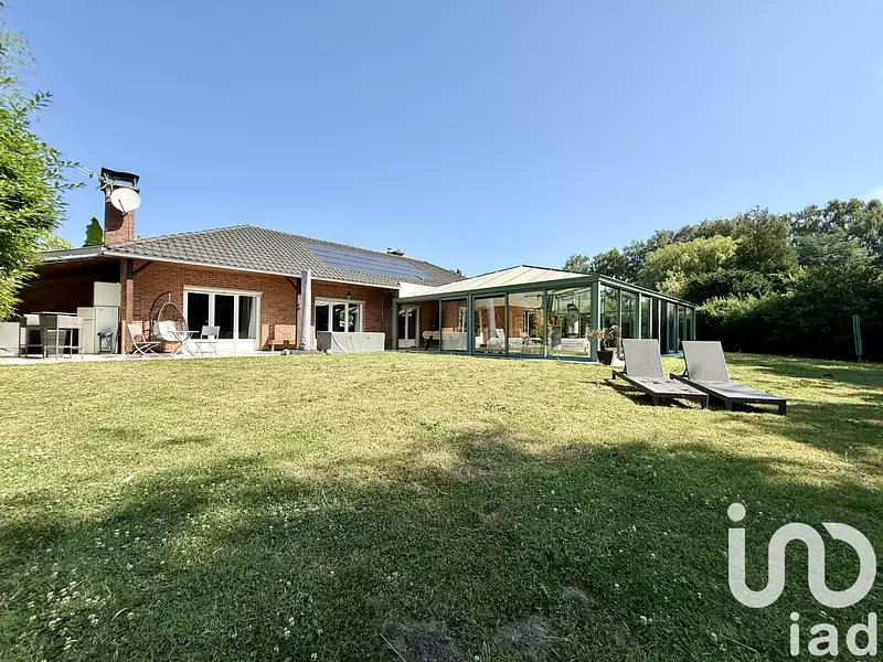 Maison, 225 m²