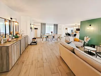 Maison, 115 m²