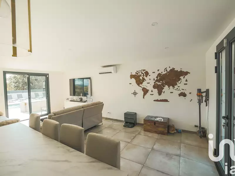Maison, 130 m²