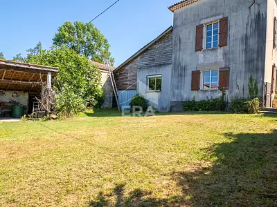 Maison, 225 m²