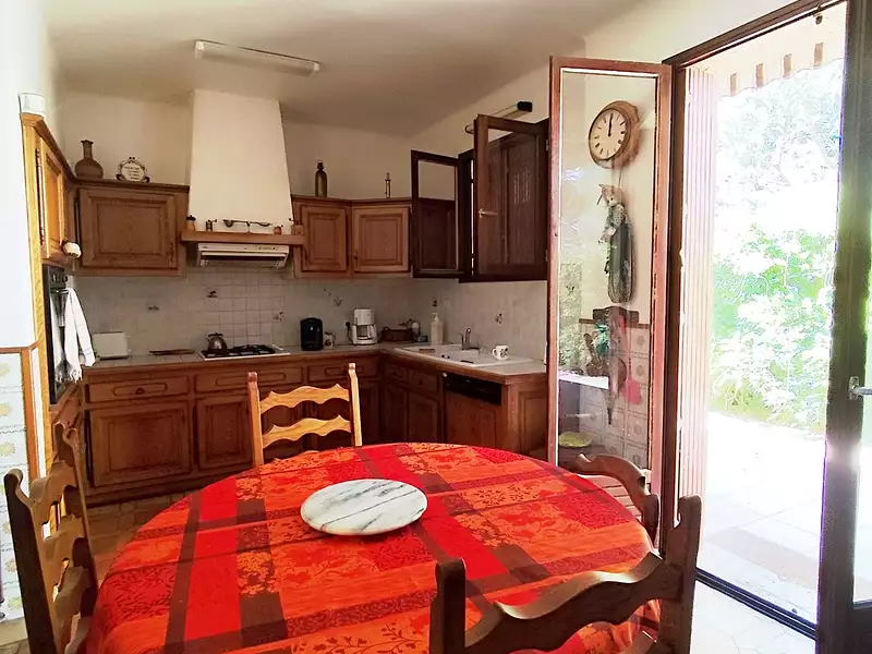Maison, 242 m²