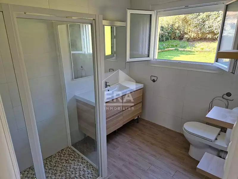 Maison, 219 m²