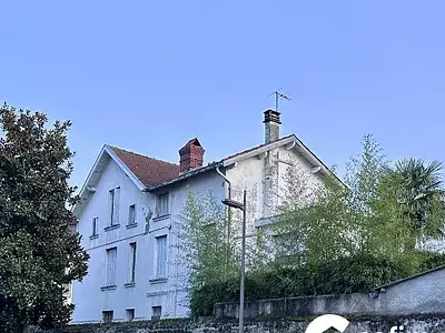 Immeuble, 365 m²