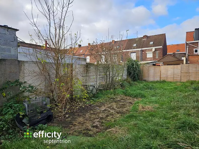 Terrain, 102 m²
