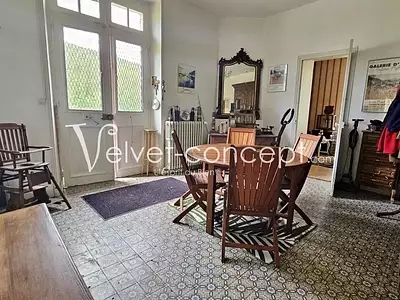 Maison, 250 m²