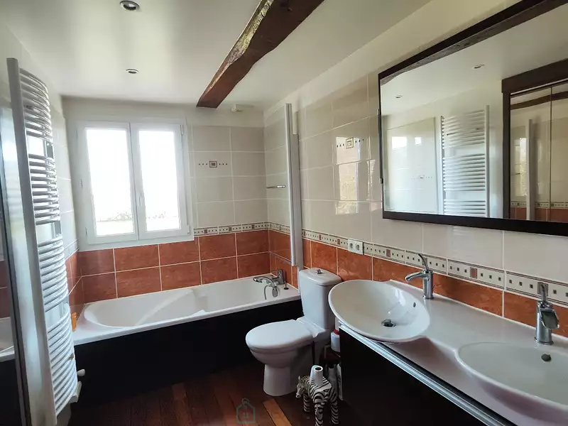 Maison, 177 m²