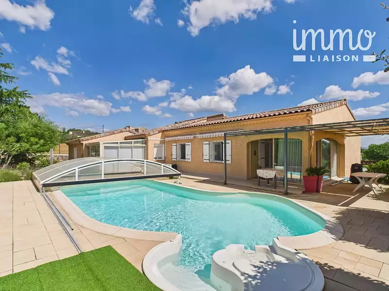 Maison, 136,4 m²