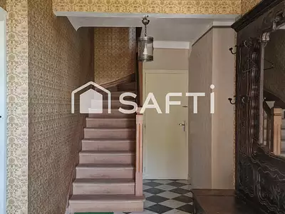 Maison, 180 m²