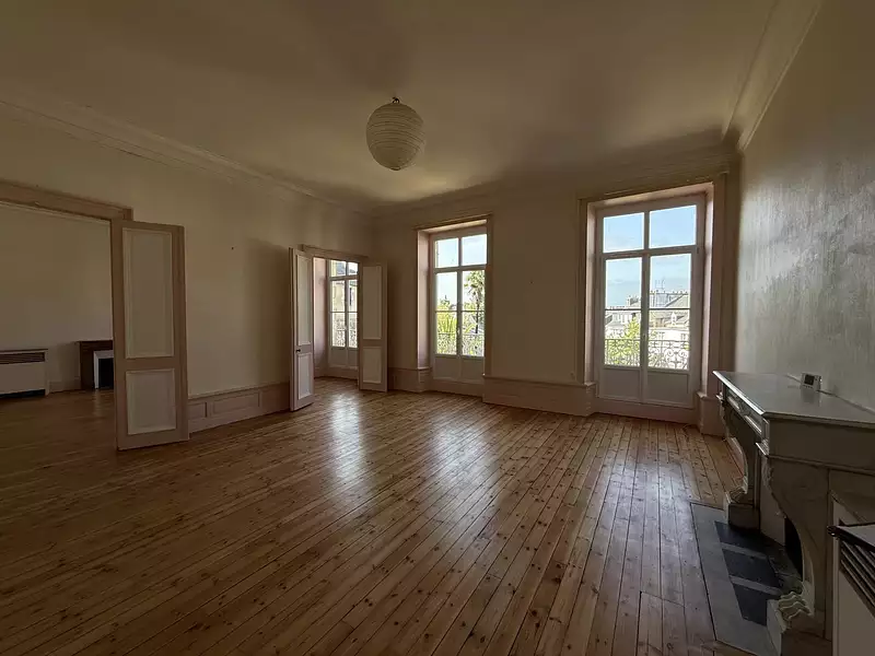 Appartement, 211,67 m²