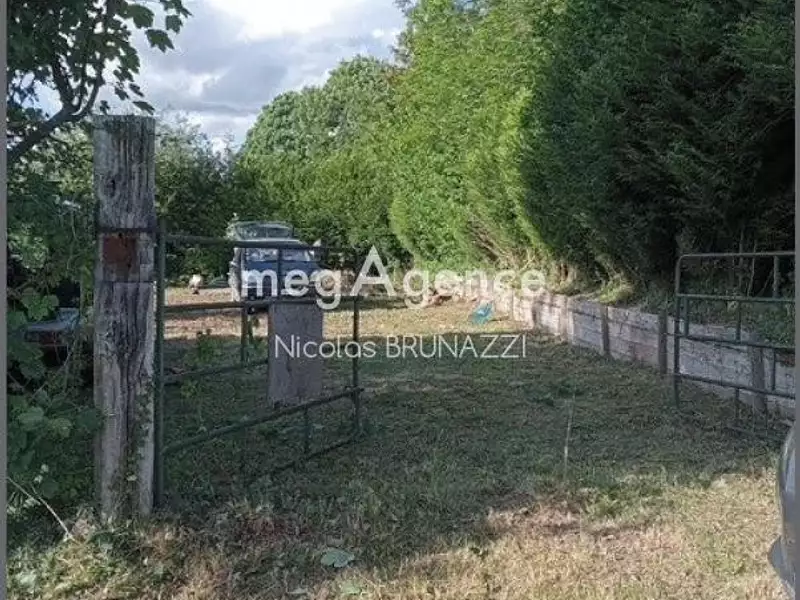 Terrain, 800 m²