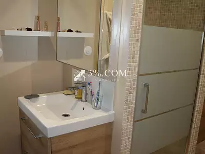 Maison, 222,5 m²