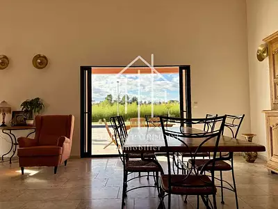 Maison, 176 m²